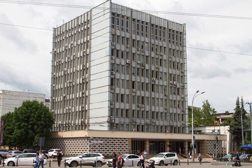 Dobânzile la creditele în lei și valută au crescut, în septembrie