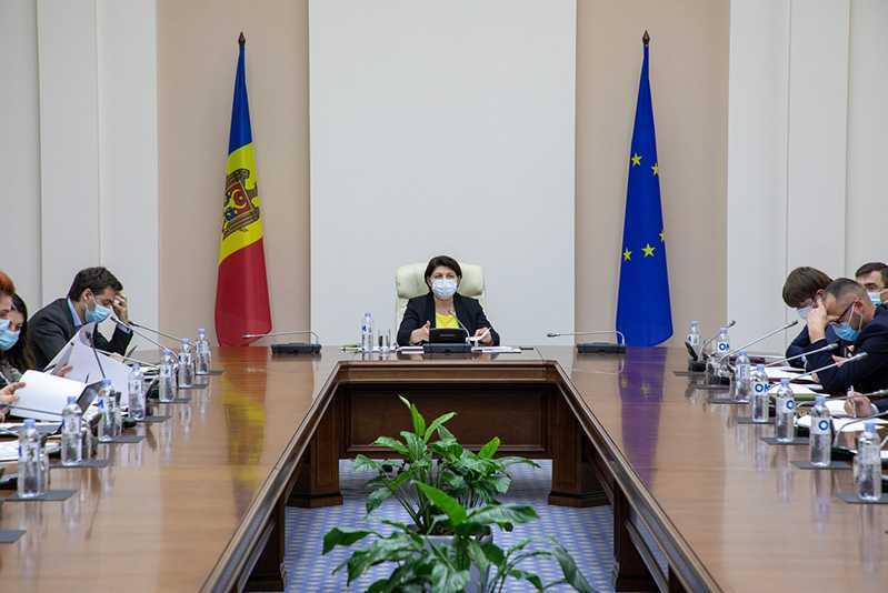 Până pe 10 noiembrie ANRE va stabili tarife noi pentru furnizarea gazelor naturale