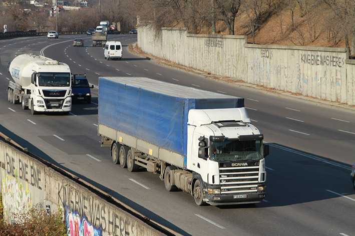 Deficitul balanței comerciale se apropie de 3 miliarde de lei