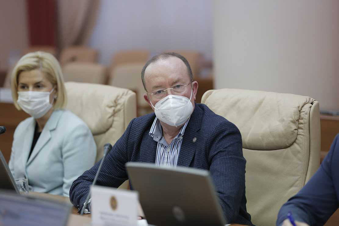 Guvernul a aprobat facilități noi pentru  producerea de energie din surse regenerabile
