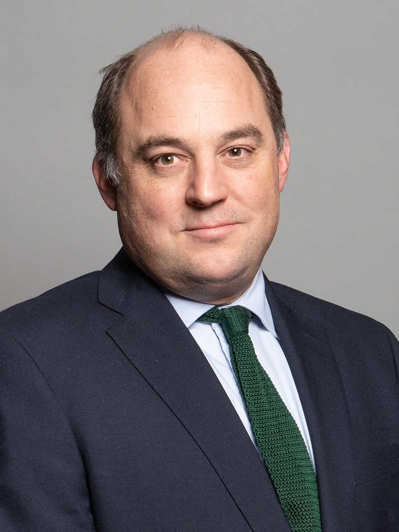 Marea Britanie va livra Ucrainei armament antitanc