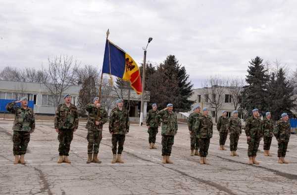 Misiune îndeplinită pentru cel de-al 15-lea contingent al Armatei Naţionale în Kosovo / VIDEO