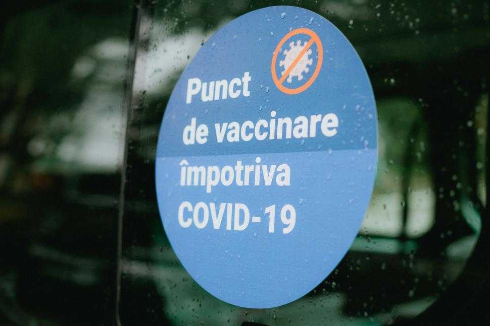 Poliția de Frontieră: Vaccinarea anti-Covid-19, o prioritate în această perioadă