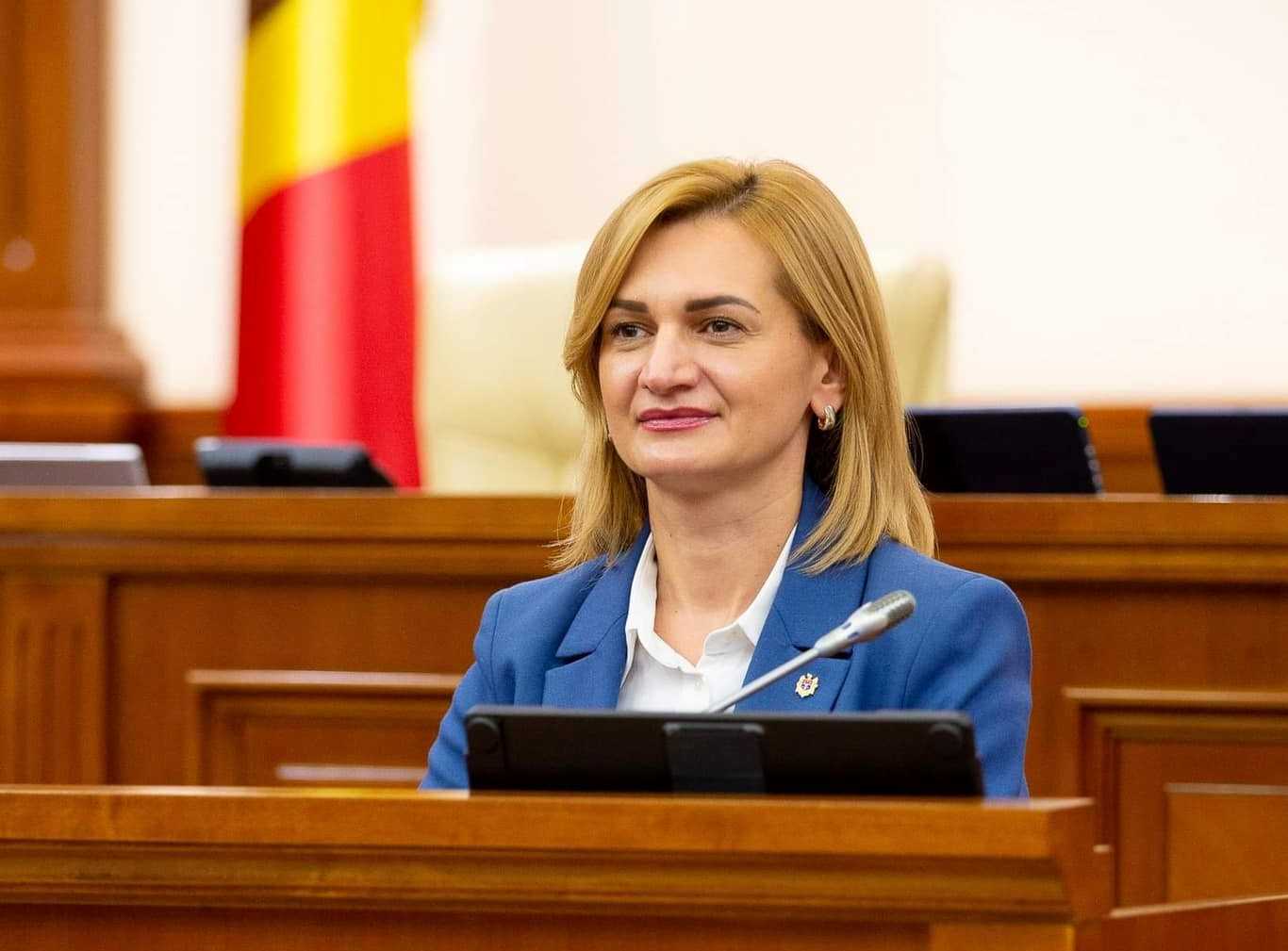 Respectarea egalității salariale. Inițiativă legislativă a deputatei Doina Gherman