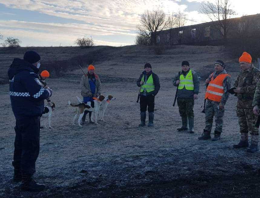 Poliția întreprinde acțiuni de informare și verificare a procesului de vânătoare