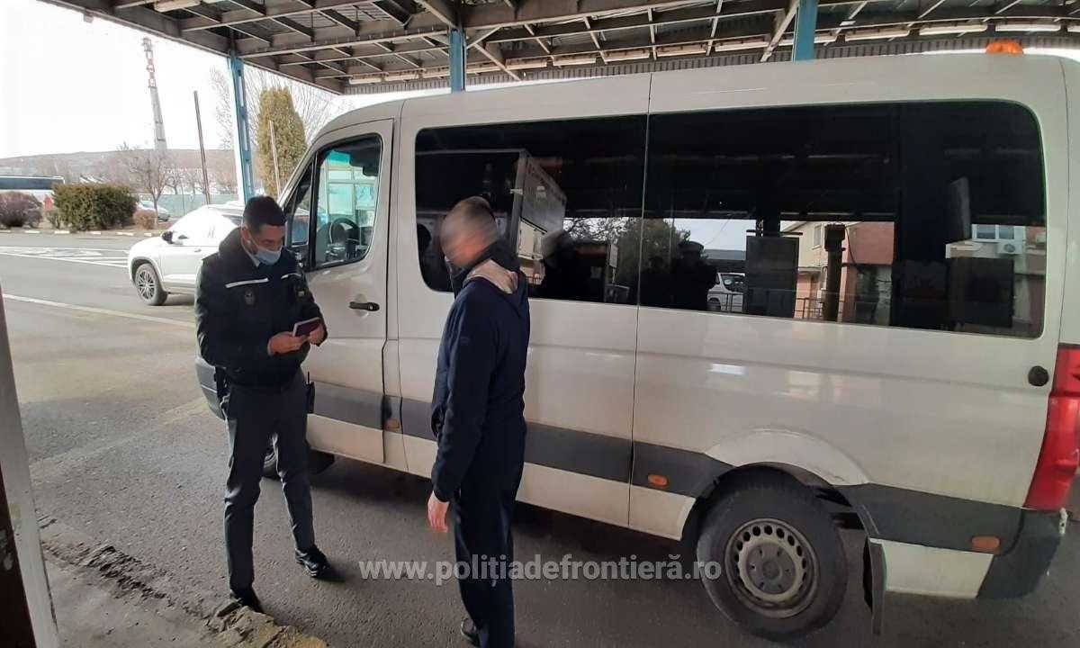 Permise de conducere false, descoperite la controlul de frontieră