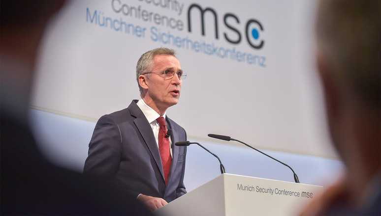 Jens Stoltenberg: „Moscova încearcă să dea înapoi istoria și să-și recreeze sferele de influență”