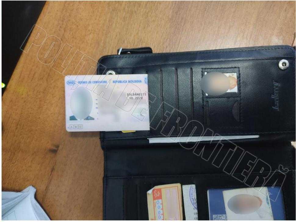 Deținerea și folosirea actelor falsificate, motiv de inițiere a cercetărilor penale