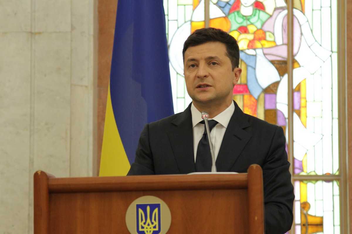 Preşedintele ucrainean a discutat cu Joe Biden despre decizia Moscovei