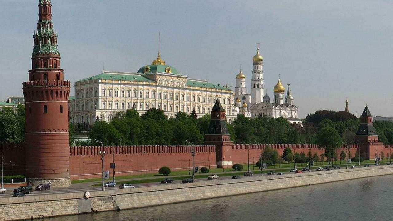 Rusia blochează vânzarea activelor de către investitorii străini