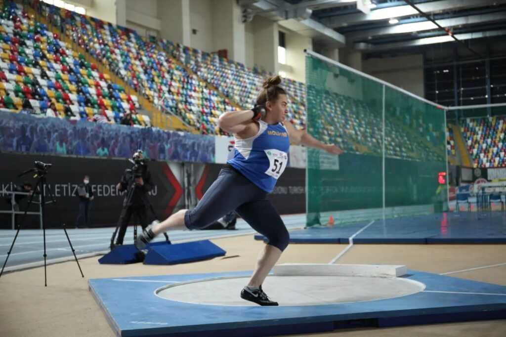 Dimitriana Bezede a cucerit argintul la Campionatul balcanic din Turcia
