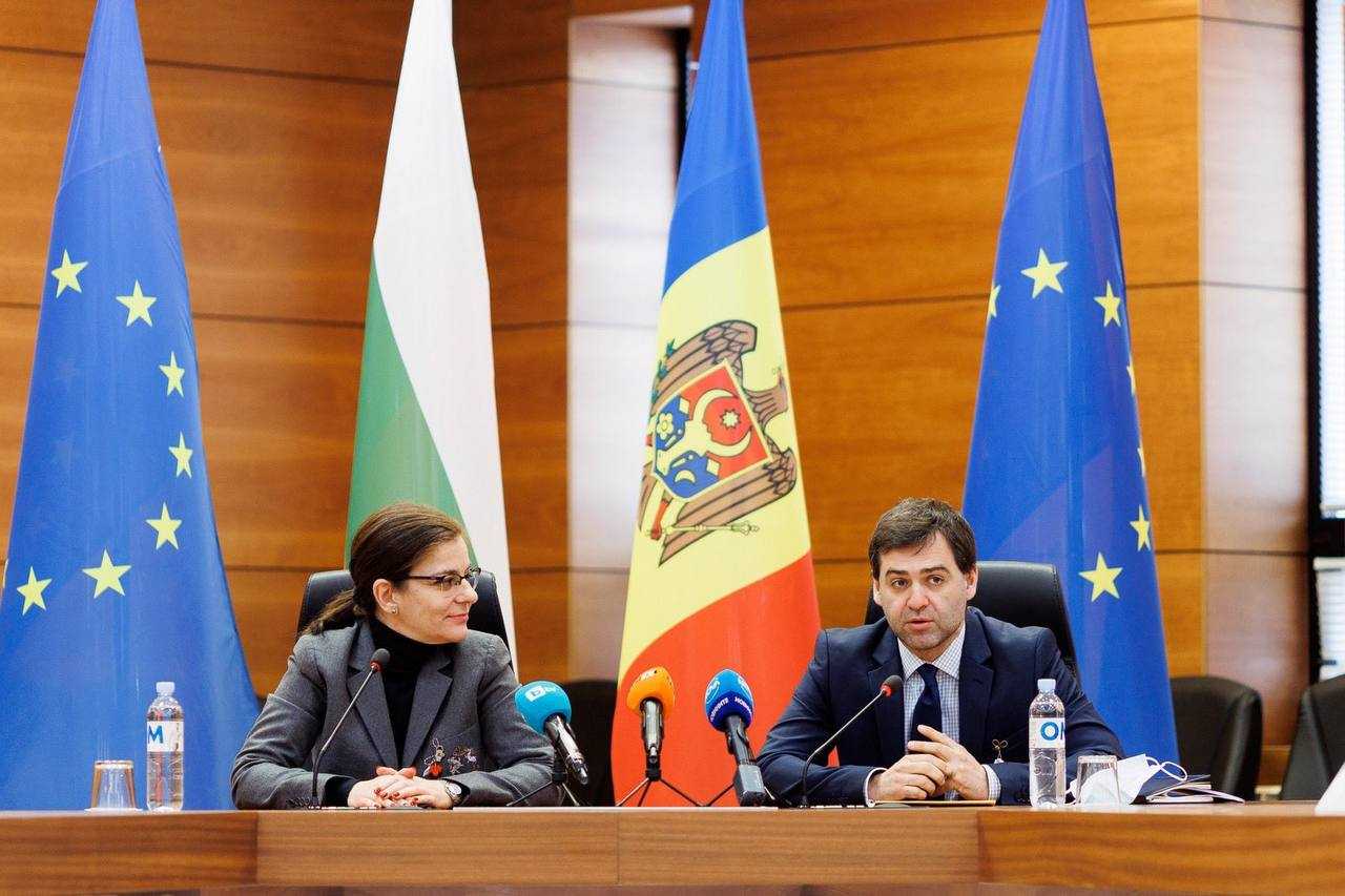 Nicu Popescu a avut o întrevedere cu ministra afacerilor externe a Bulgariei