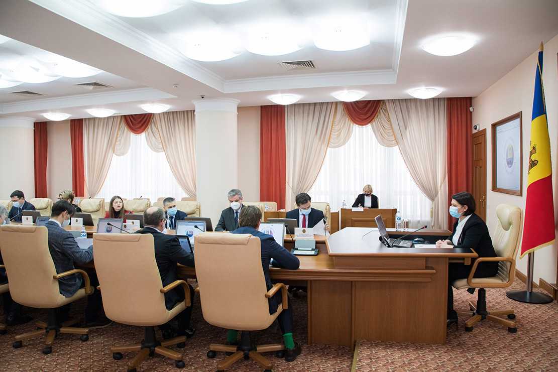 Procedura medierii judiciare va fi exclusă din Codul de procedură civilă