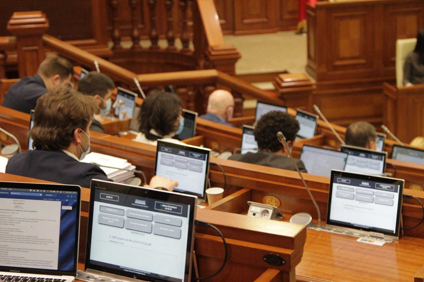 Termenul de restituire a plăților de către agențiile de turism afectate de criza pandemică a fost extins
