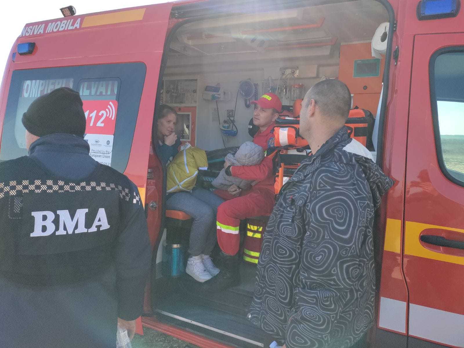 Intervenție transfrontalieră terestră SMURD pentru a transporta doi nou-născuți
