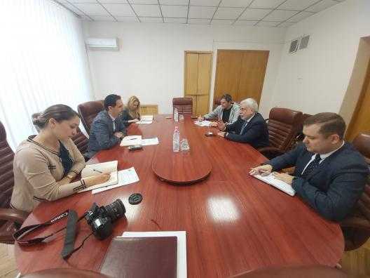 Ministrul economiei a discutat cu Ambasadorul Braziliei despre oportunitățile comerciale