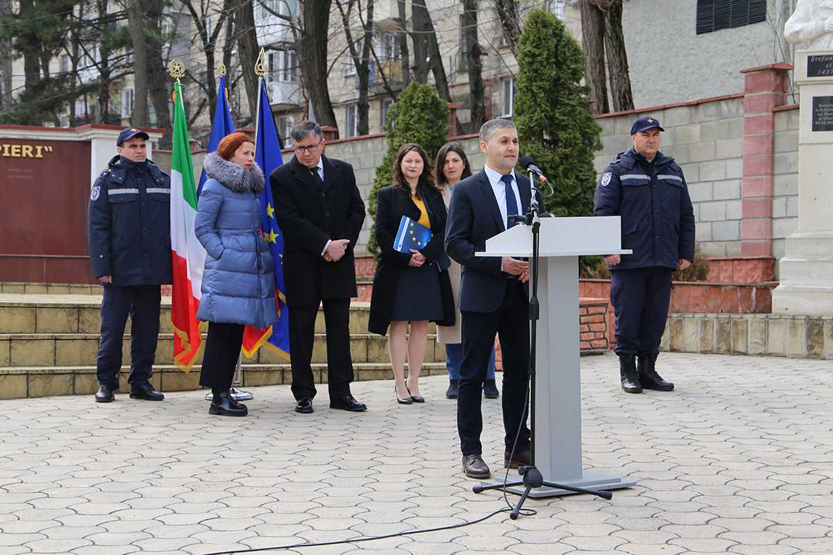 Guvernul Italiei a oferit un lot de echipamente umanitare pentru ajutorul refugiaților