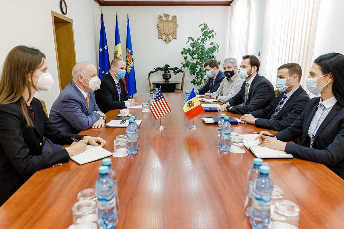 Conducerea Serviciului Vamal a avut o întrevedere cu Ambasadorul SUA în R.Moldova