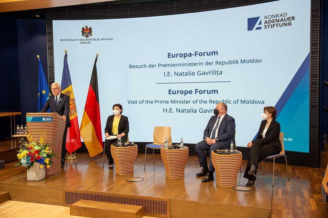 Agenda europeană a R.Moldova, discutată la masa rotundă organizată de Fundația Konrad Adenauer