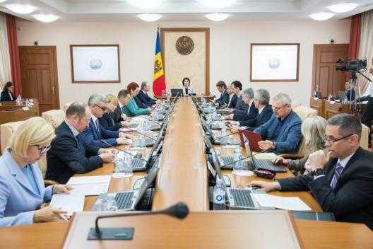 Societățile cu răspundere limitată vor putea emite obligațiuni corporative în condiții mai simple