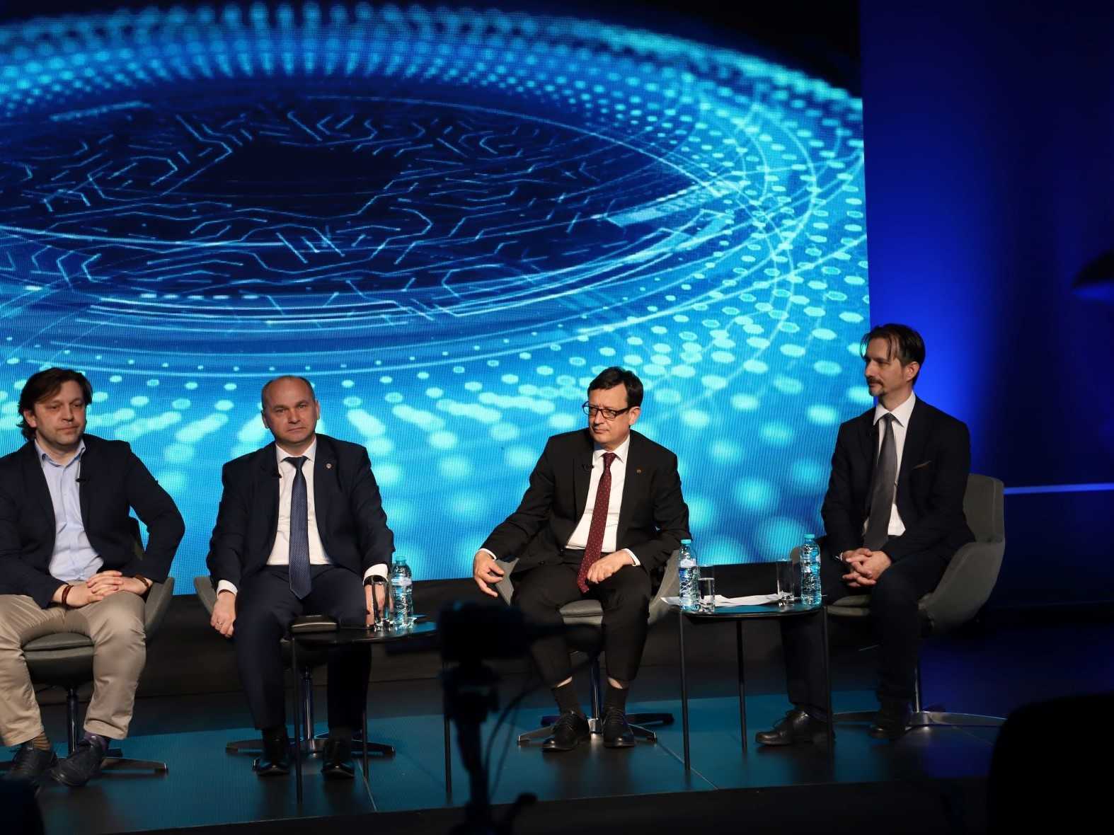 Transformare digitală și incluziunea financiară, provocări și noi oportunități, în contextul crizei din regiune