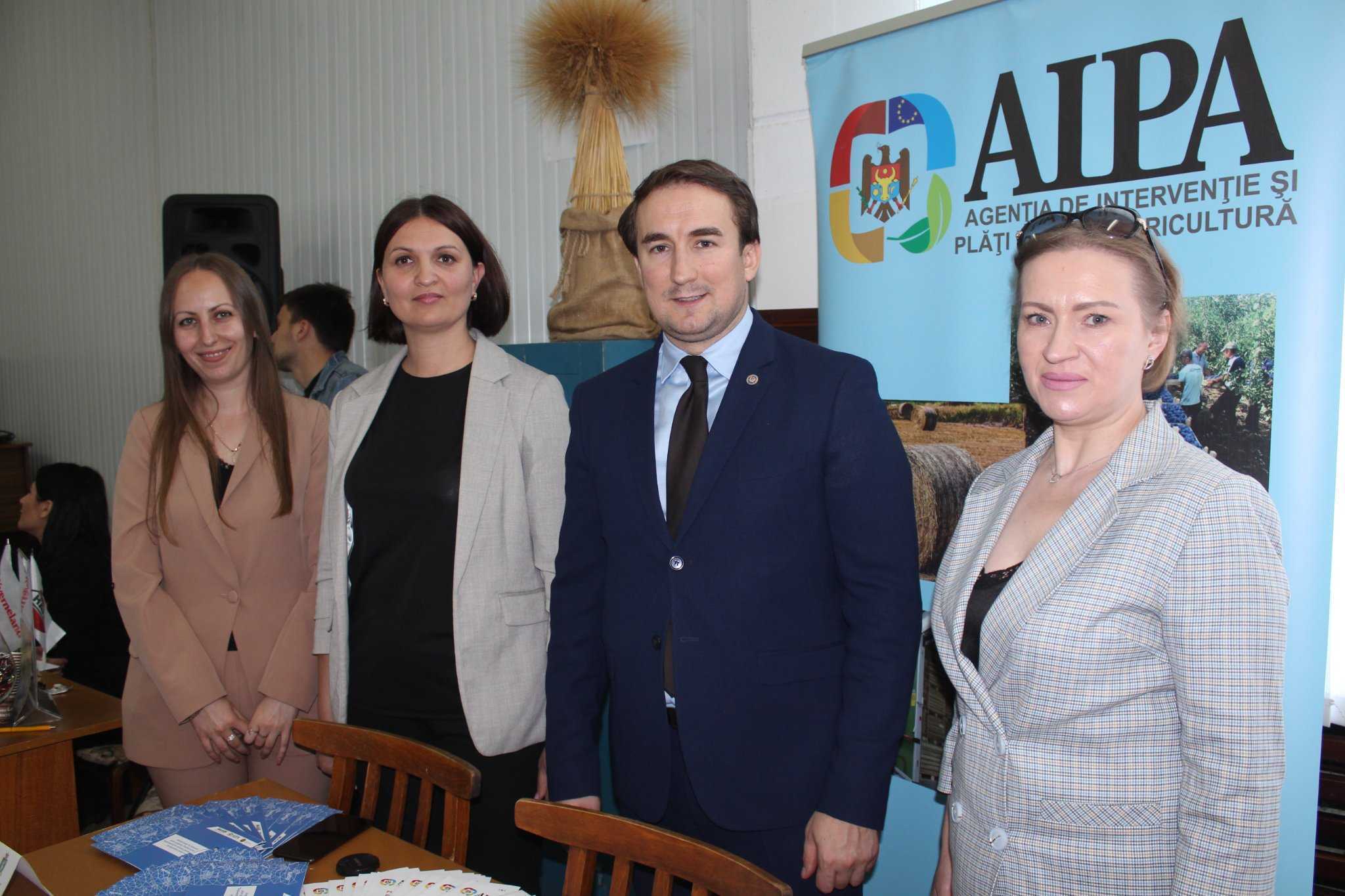 La UASM a avut loc Târgul locurilor de muncă pentru studenții absolvenți