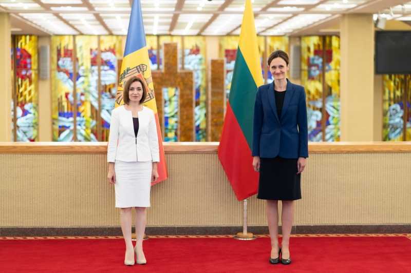 Relațiile bilaterale moldo-lituaniene, discutate de șefa statului la Vilnius