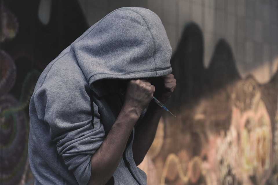 Student din Ucraina - trimis în judecată, după ce a fost reținut cu 10 kg de droguri
