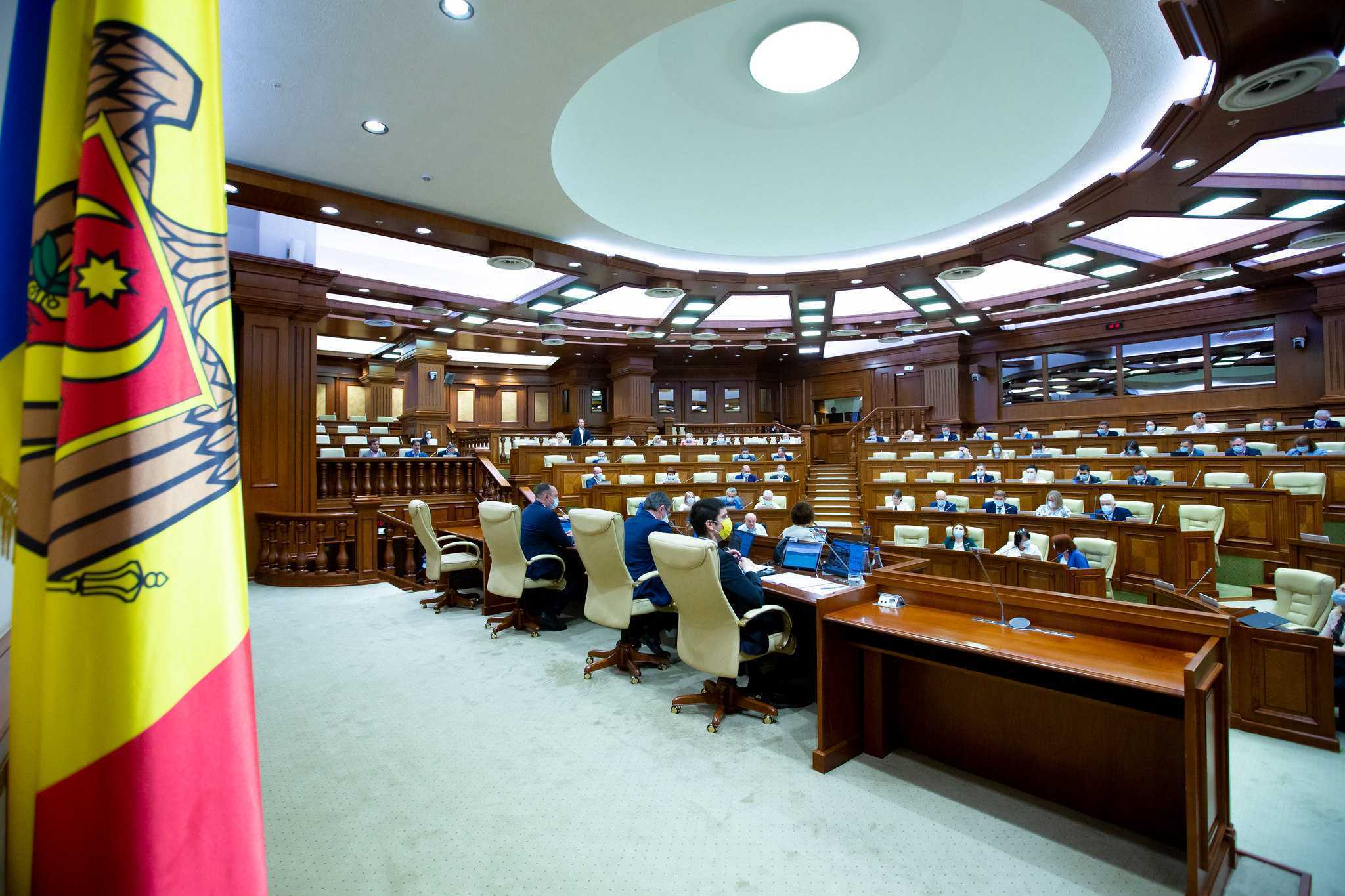 BEI ne acordă un împrumut de 150 de milioane de euro pentru reabilitarea drumurilor
