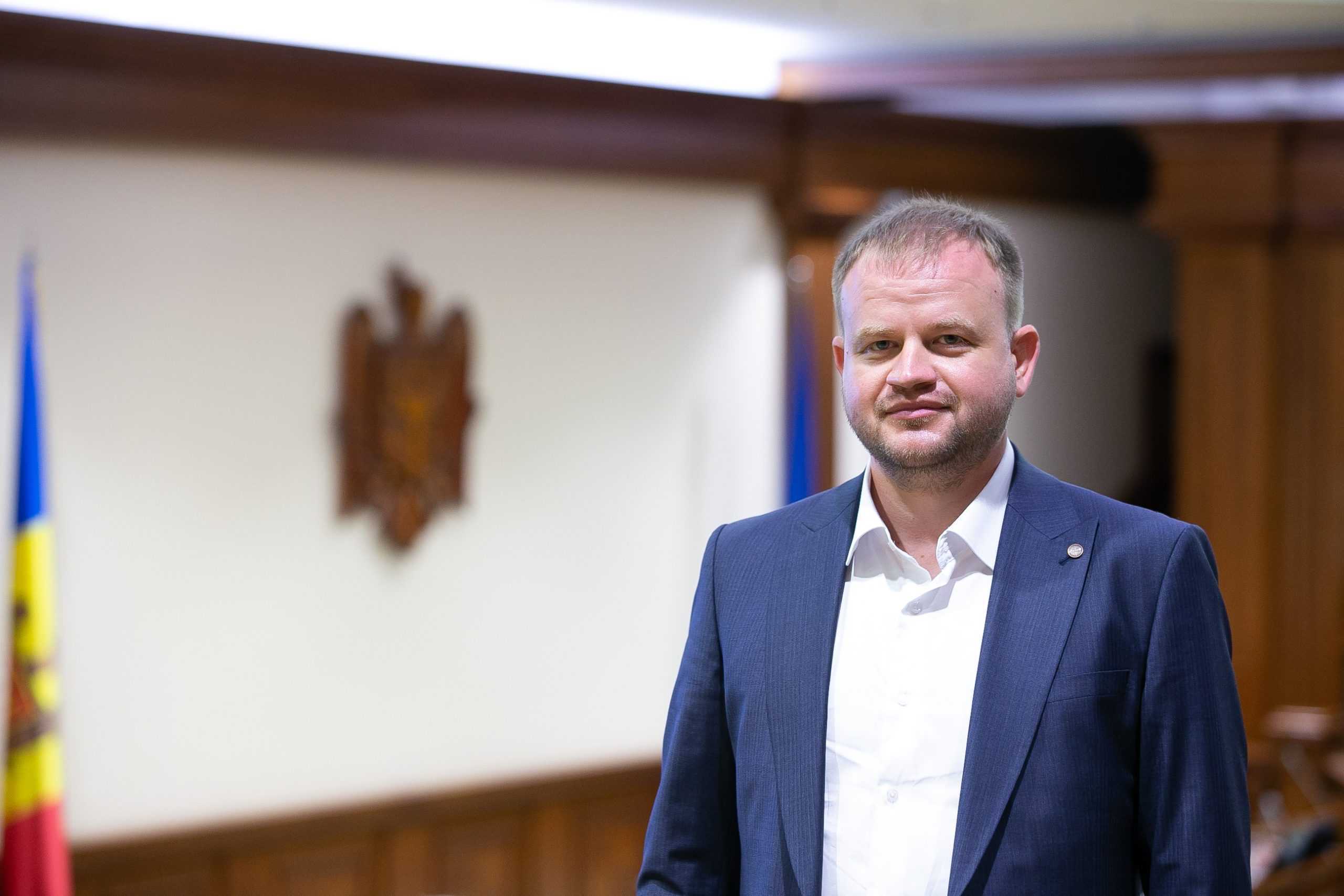 Curtea Constituțională a validat mandatul de deputat al lui Roman Roșca
