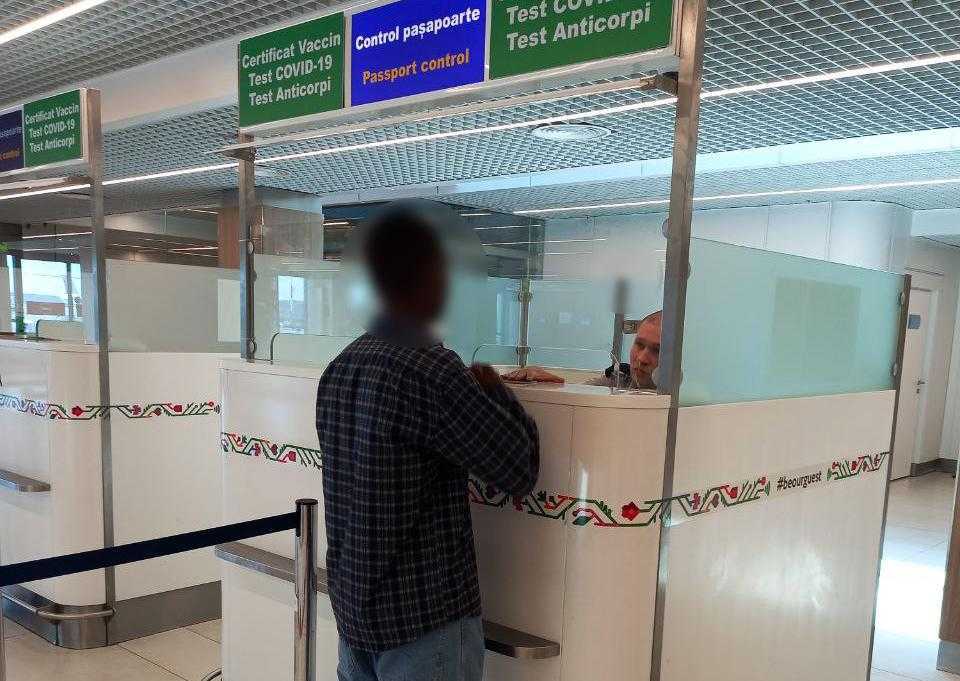 Două documente falsificate, depistate la un cetățean al Nigeriei