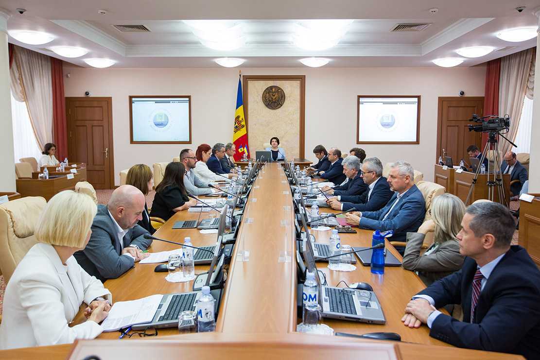 Noi măsuri de protecție socială, aprobate de Executiv