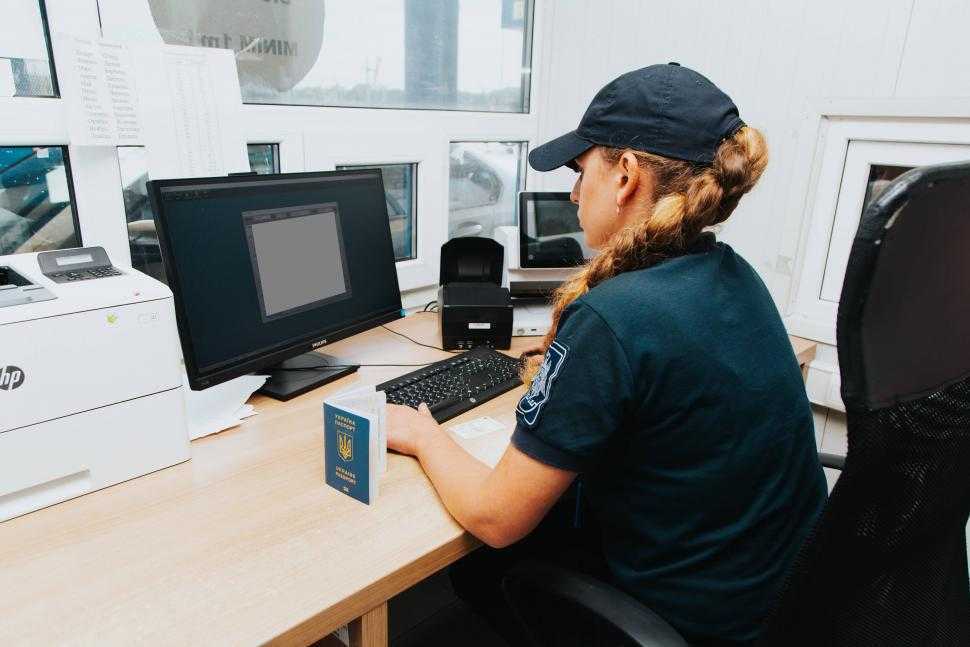 Timp de cinci luni a folosit un permis de conducere falsificat