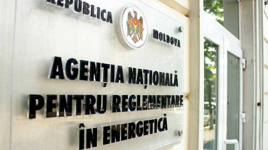 ANRE a retras statutul de producător eligibil pentru 11 producători