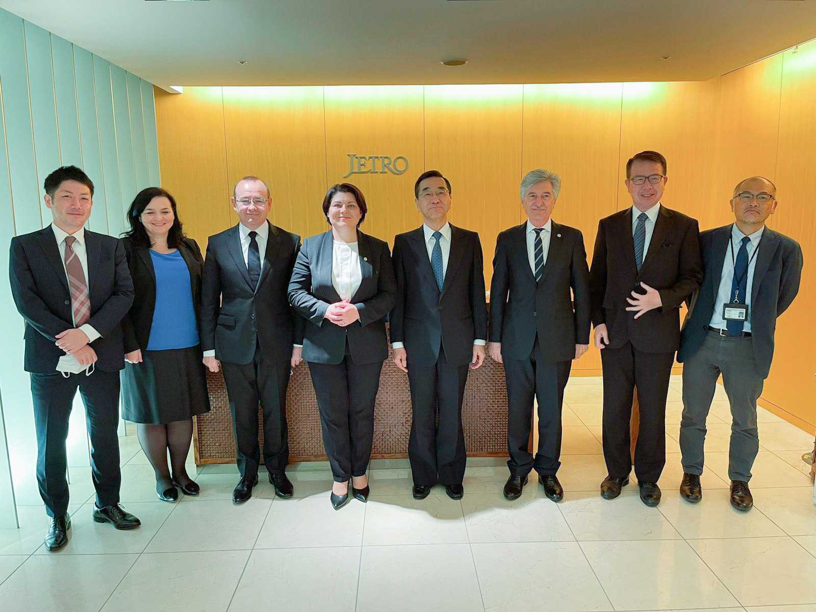 Natalia Gavrilița, în dialog cu președintele JETRO, Nabuhiko Sasaki