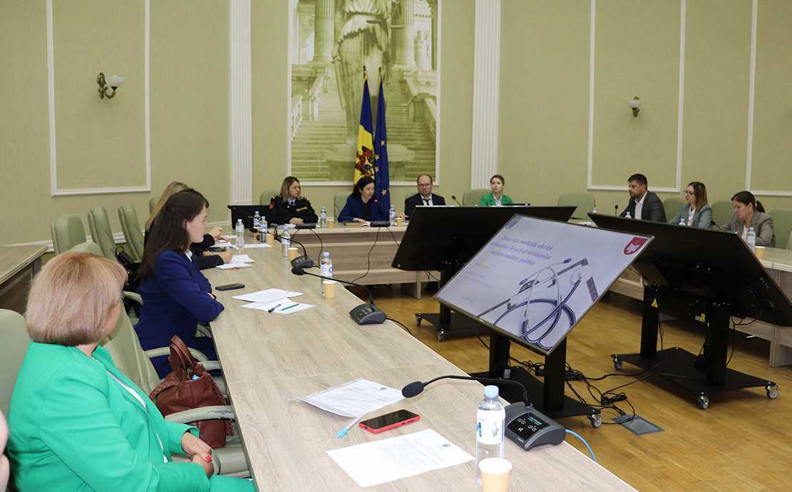 Se caută soluții pentru creșterea calității serviciilor medicale din detenție