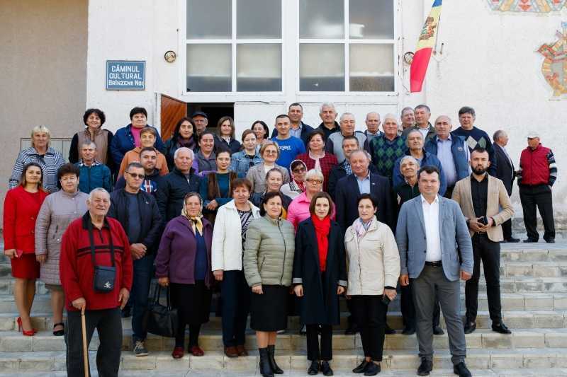 Maia Sandu a fost în vizită la Telenești