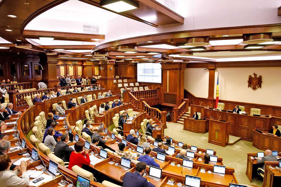 Conturile bancare vor putea fi deschise în baza unei proceduri simplificate