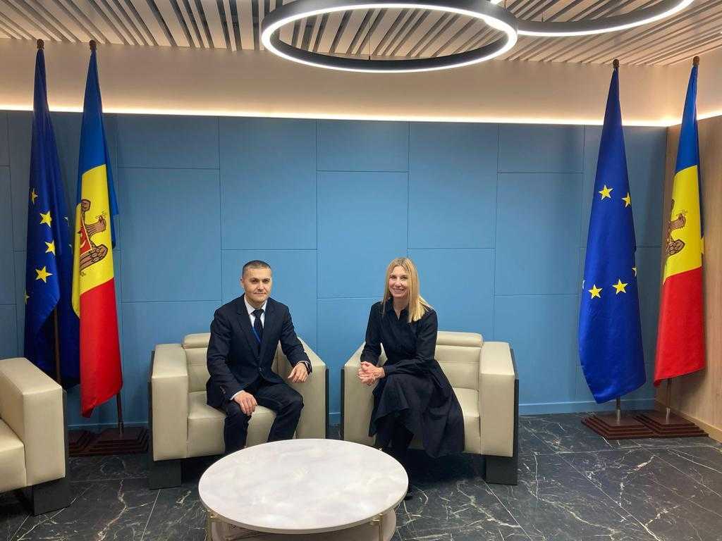 Consolidarea cooperării pe domeniul traficului de ființe umane cu agențiile UE