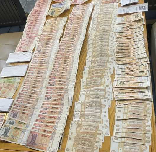 Cercetați de polițiști, CNA și procurori, într-un dosar de spălare de bani
