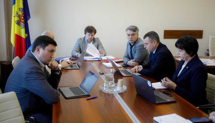 Dreptul persoanelor cu dizabilități locomotorii la importul autoturismelor speciale