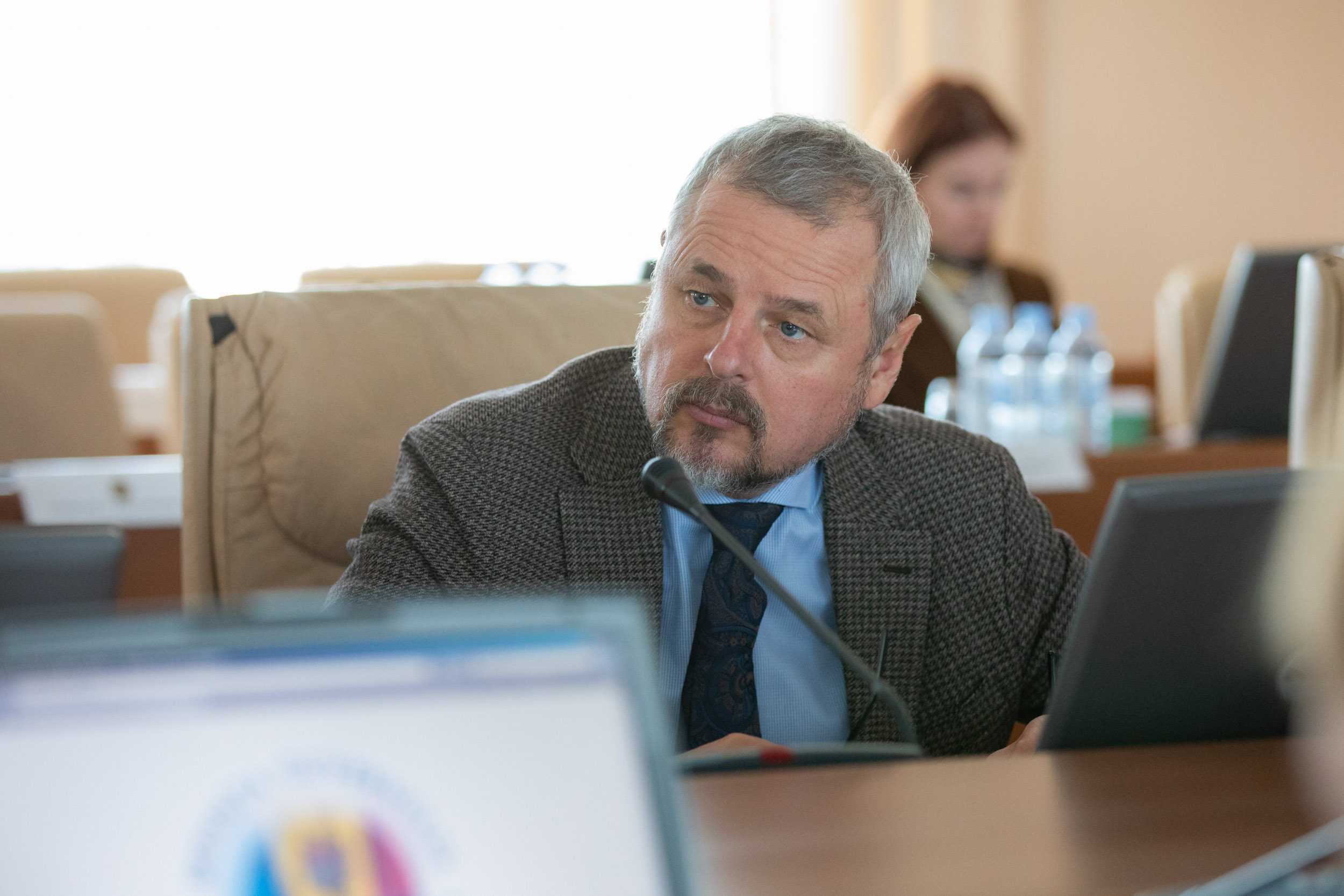 Undă verde pentru Programul național „Voucher Cultural”