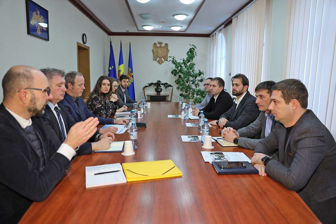 Prioritățile de colaborare între Serviciul Vamal și INTERPOL, discutate la Chișinău