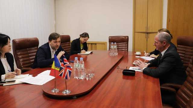 Ministrul Economiei, întrevedere cu Șeful adjunct al misiunii diplomatice a Marii Britaniei la Chișinău