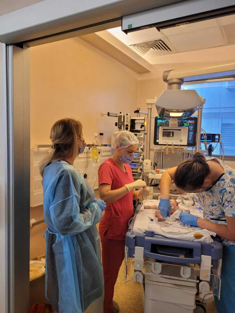 Schimb de experiență pentru 40 de specialiști din domeniile neonatologie și pediatrie