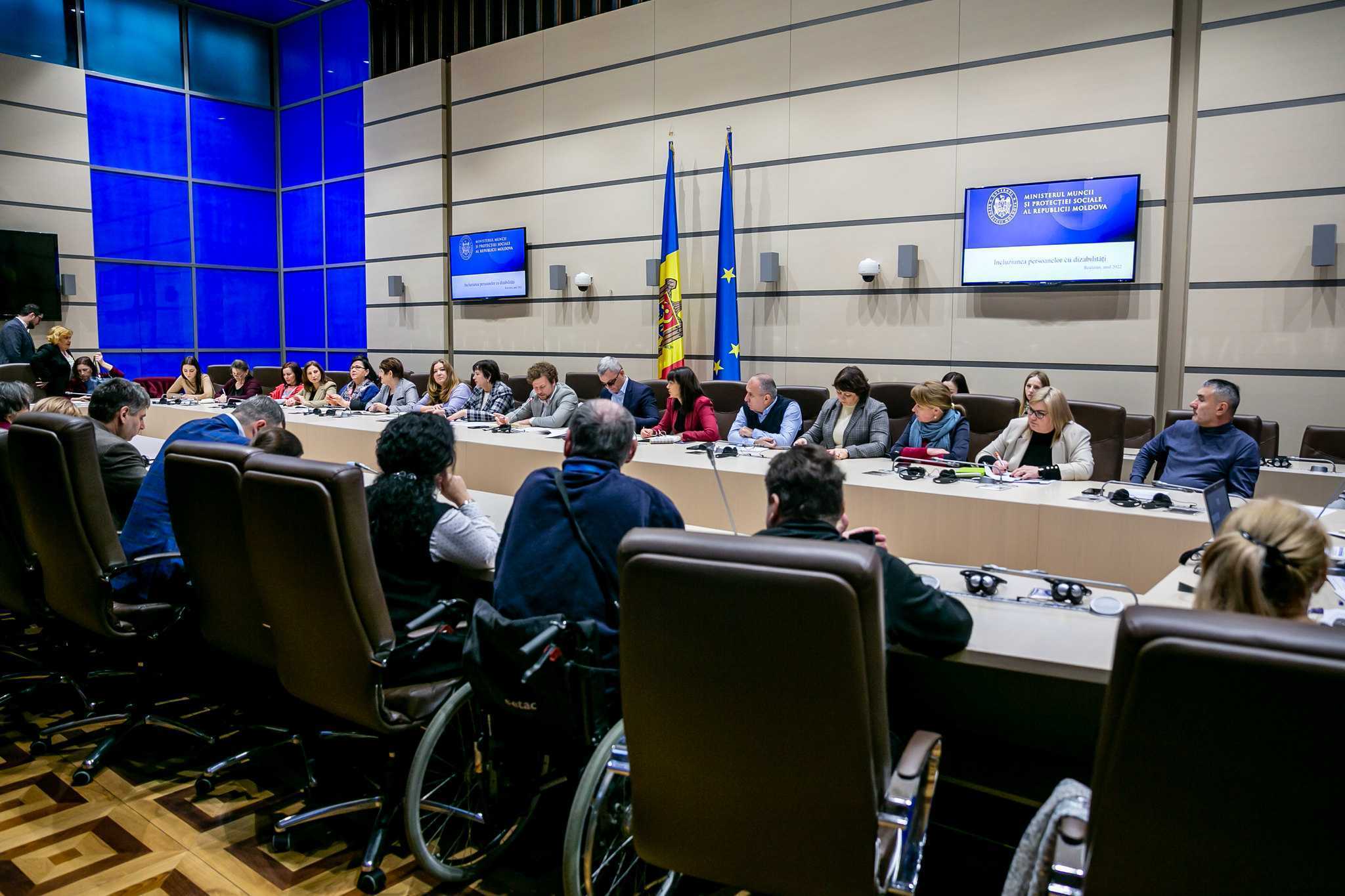 Parlamentul a găzduit ședința Consiliului Național pentru drepturile persoanelor cu dizabilități