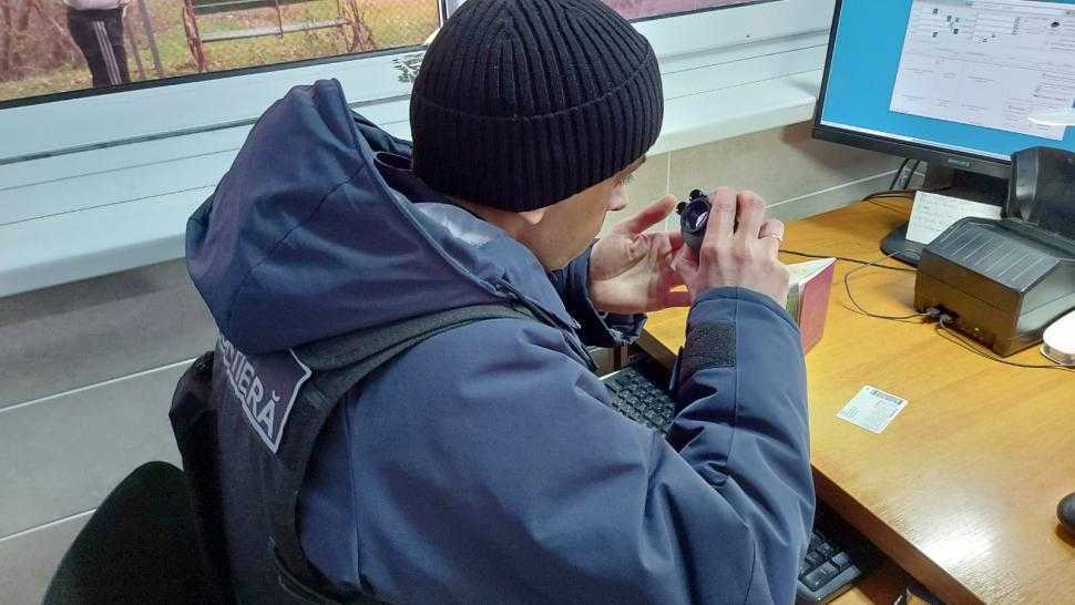 Un șofer italian, descoperit cu permisul de conducere cumpărat