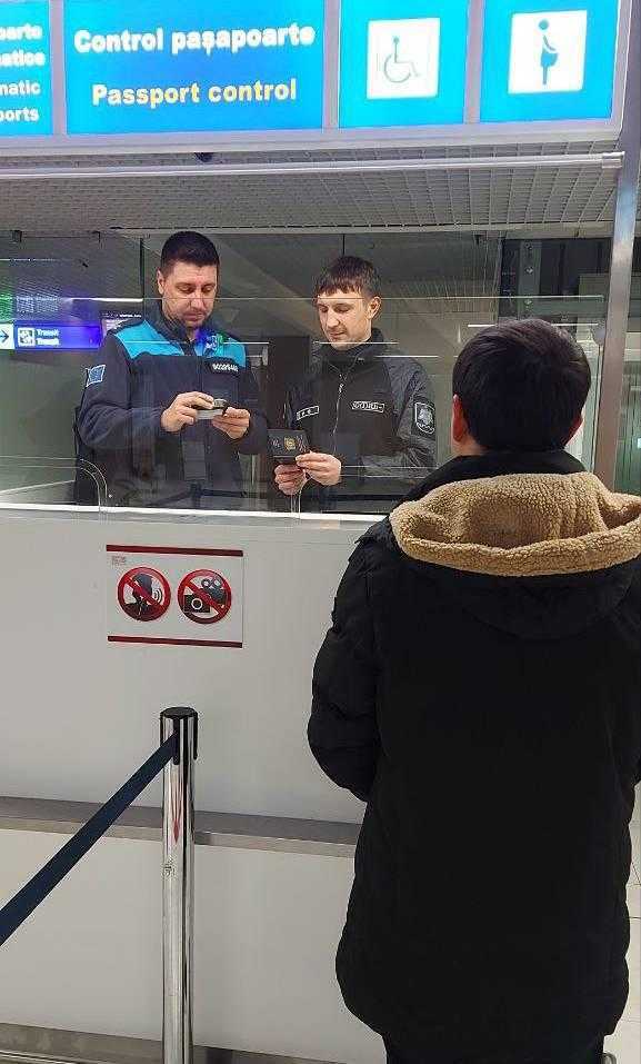 Deținerea unui act falsificat, motiv de refuz de intrare în Republica Moldova