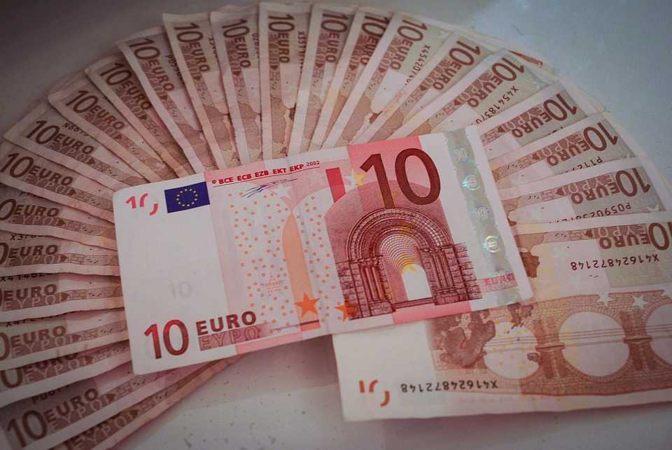 Serviciile de finanțare participativă vor fi accesibile pentru mediul de afaceri din Moldova