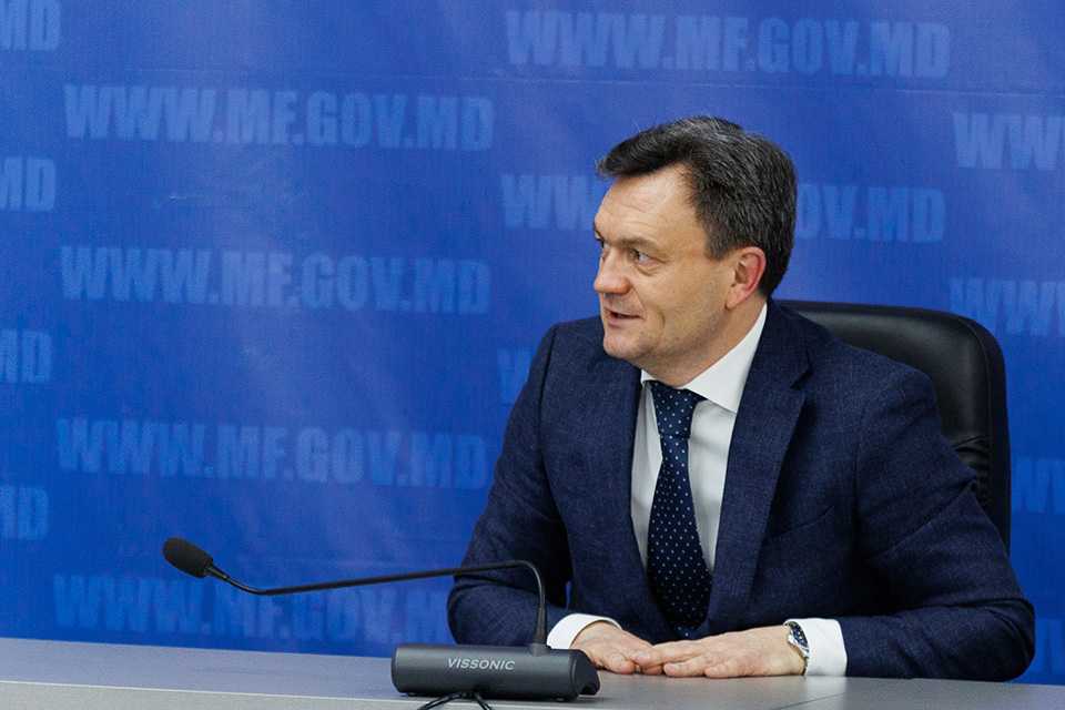 Premierul Dorin Recean a prezentat noii miniștri echipelor de la ministere